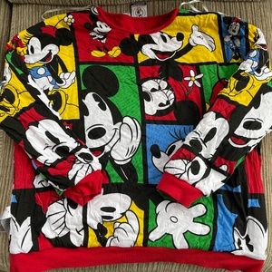 Forevery21 & Disney Mickey Mouse converter sweater shirt